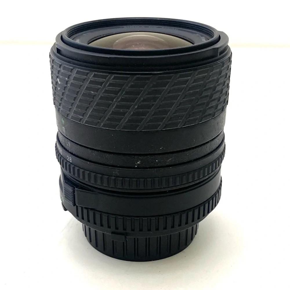 SIGMA UC Zoom 28 - 70mm f/1:3.5 - 4.5 Multi-Coated Camera Lens